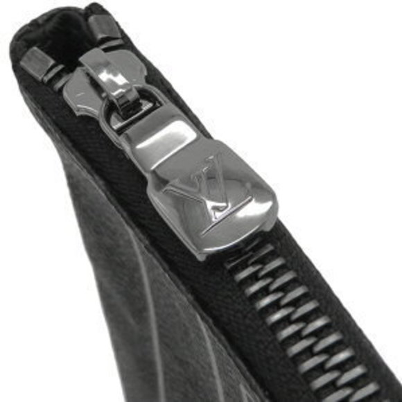 LOUIS VUITTON Pouch Case Eclipse Black Accessory - Picture 5 of 9